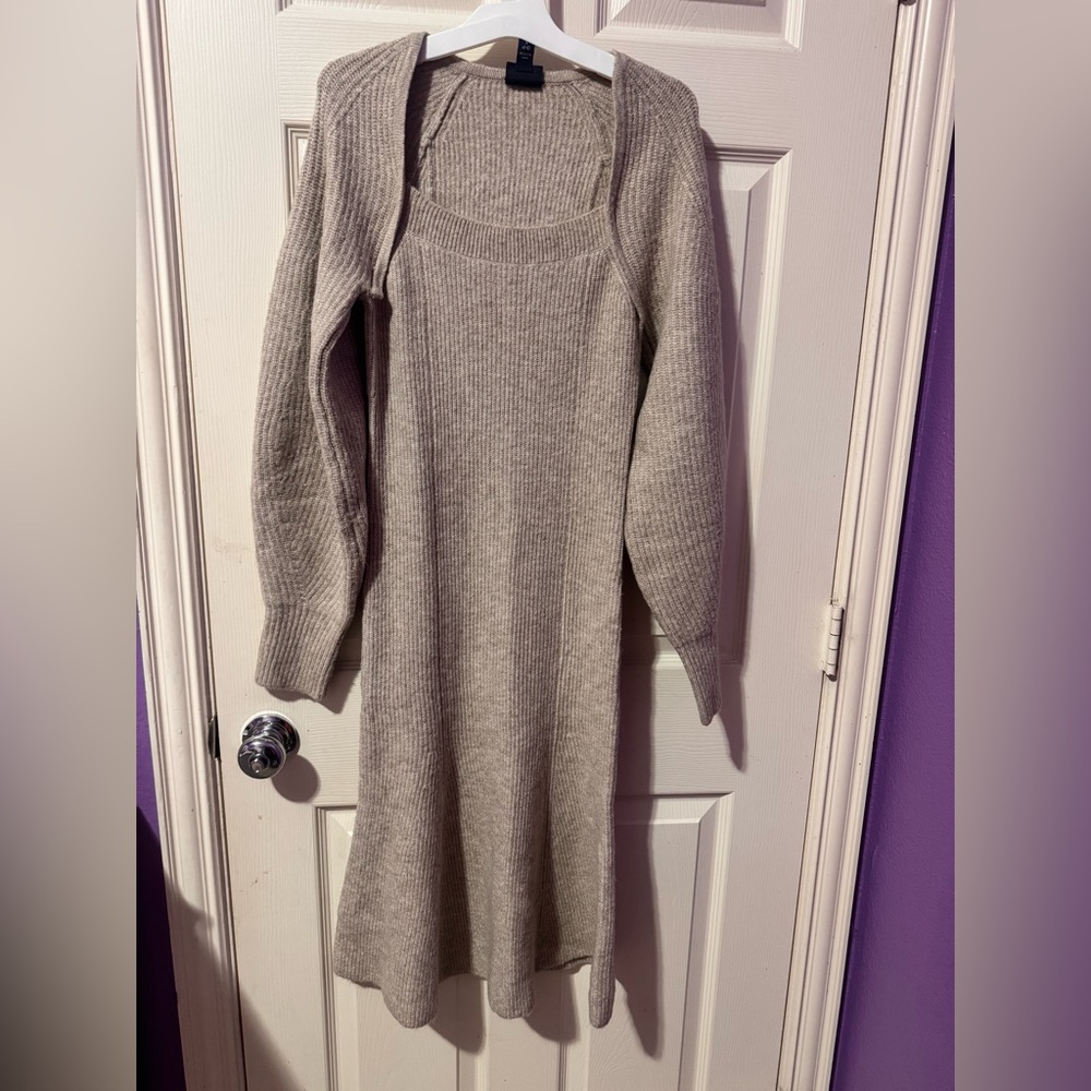 Elegant Beige Women's Sweater Dress